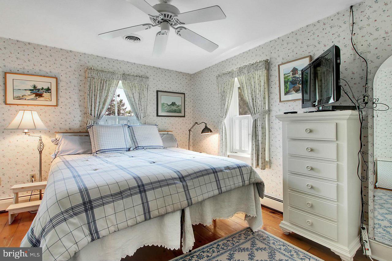 1236 Russell Tavern Road Gettysburg, PA 17325 - Photo 22 of 30 Bedroom