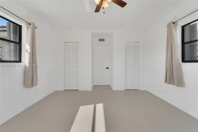 $1,700 | Southwest Lakes, Hallandale Beach, FL 33009