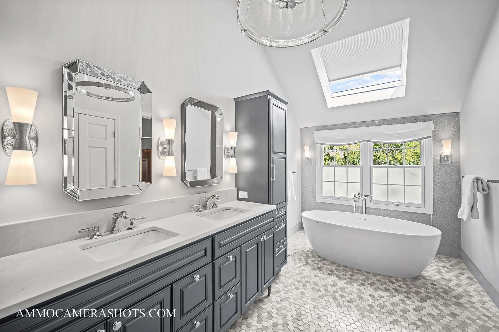 1161 Midwest Lane Wheaton, IL 60189 - Photo 24 of 45 a spacious bathroom with a large tub sink and mirror