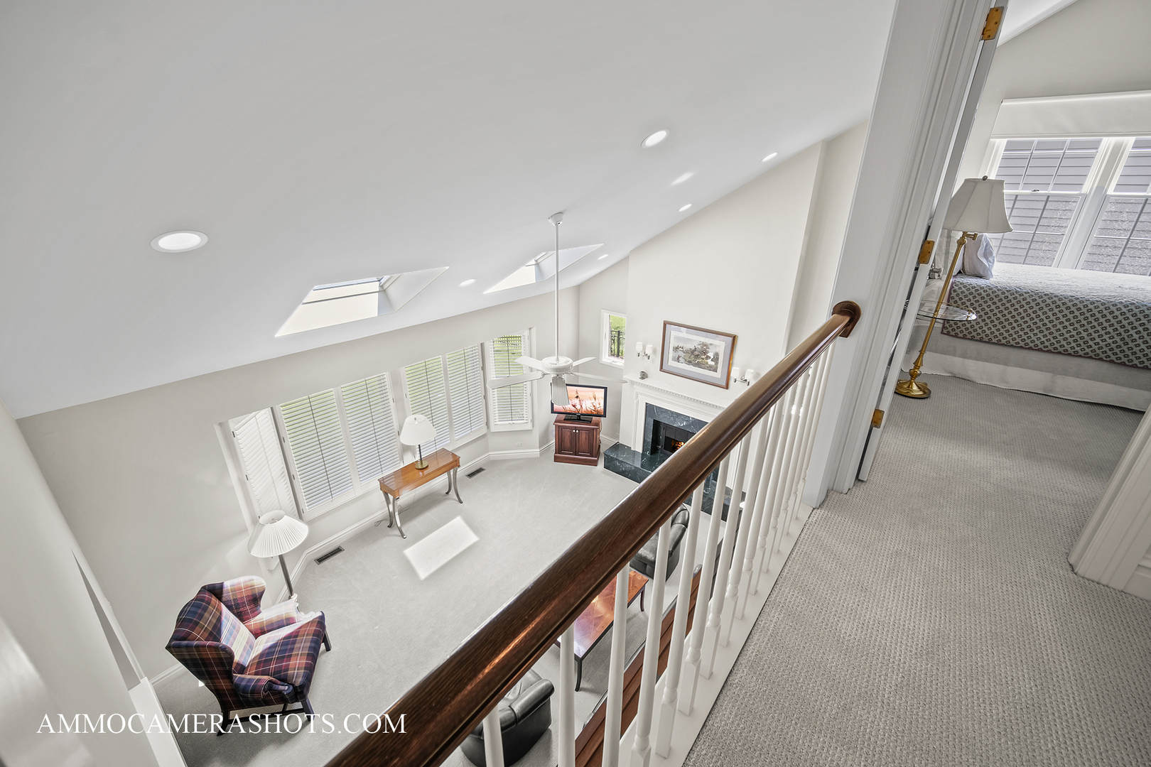 1161 Midwest Lane Wheaton, IL 60189 - Photo 27 of 45 a view of livingroom and furniture