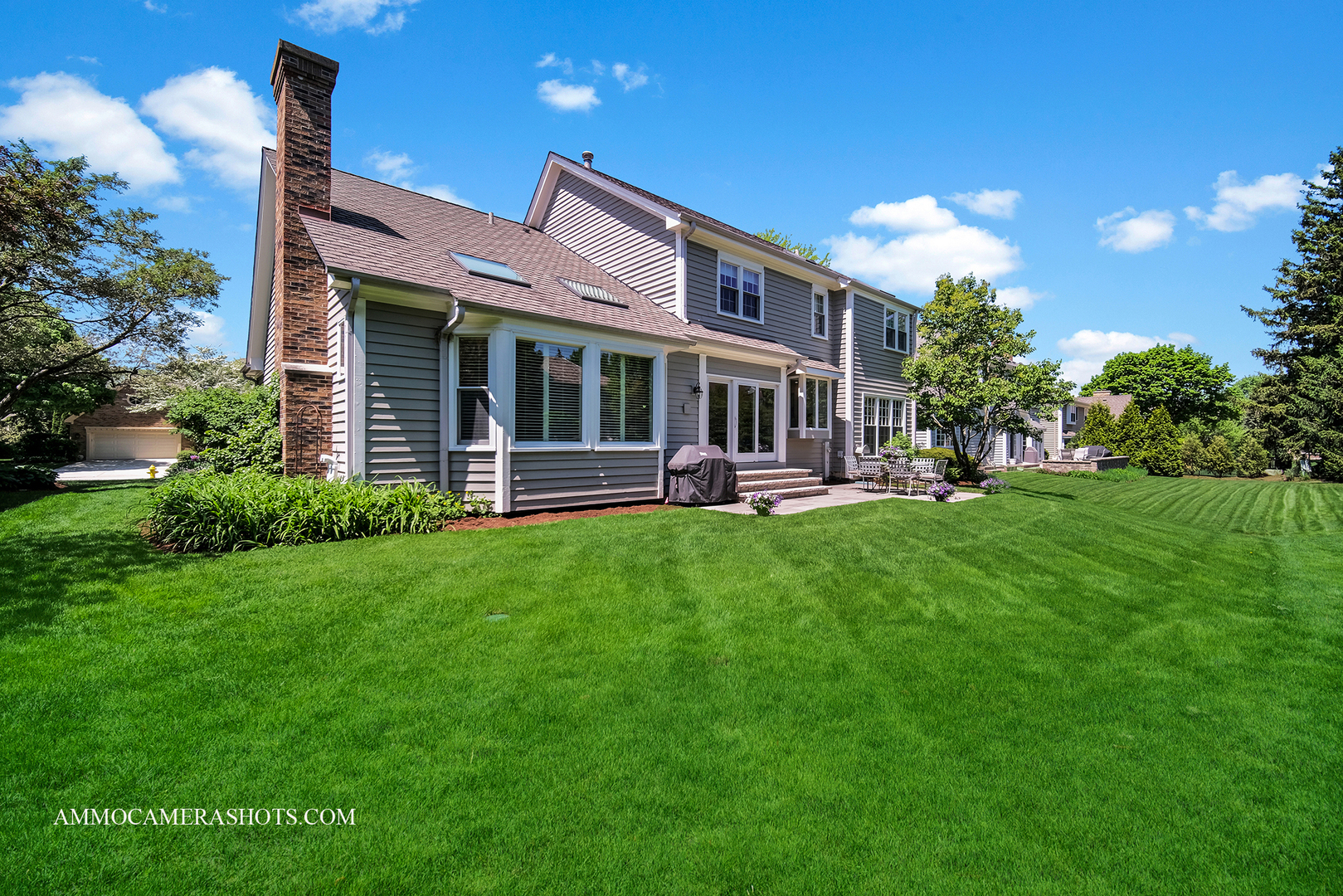 1161 Midwest Lane Wheaton, IL 60189 - Photo 40 of 45 a view of a house with a yard and sitting area
