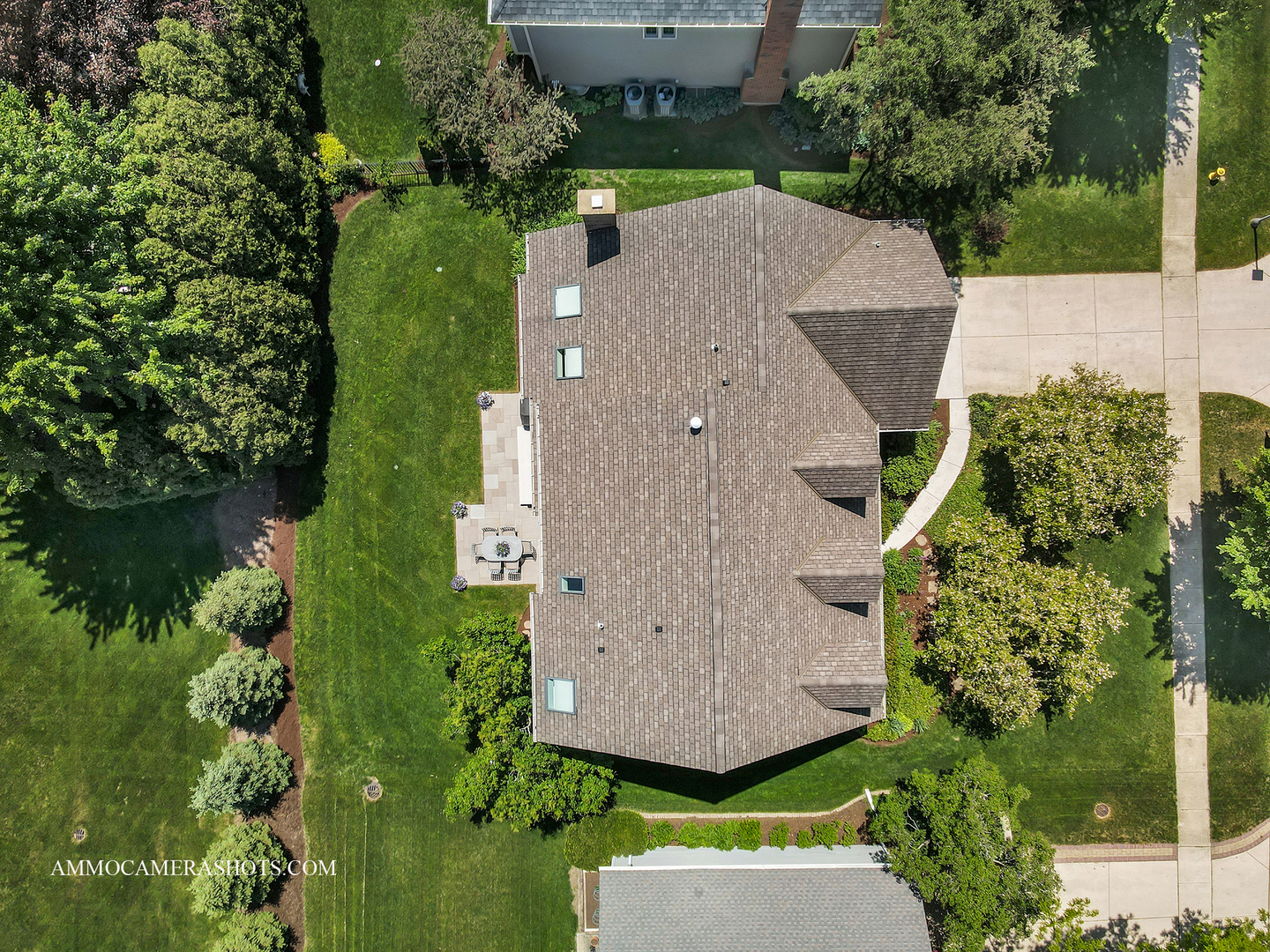 1161 Midwest Lane Wheaton, IL 60189 - Photo 45 of 45 an aerial view of a house