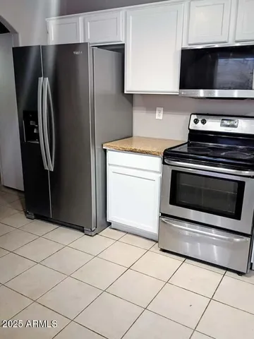 $2,000 | 16538 West Central Street, Surprise, AZ 85388