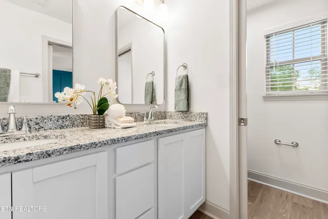 $312,000 | 1807 Bennett Vlg Drive, Maryville, TN 37804