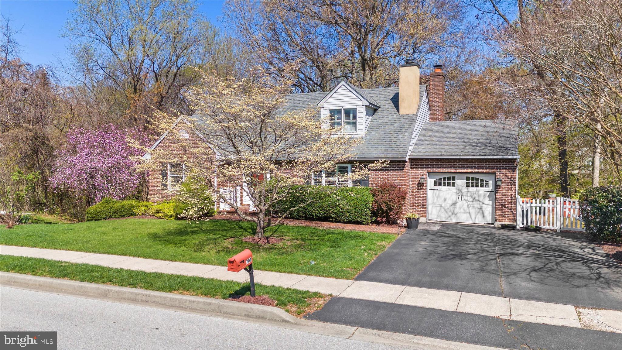 701 Christopher Drive Middletown, DE 19709 - Photo 4 of 57 a front view of a house with a yard