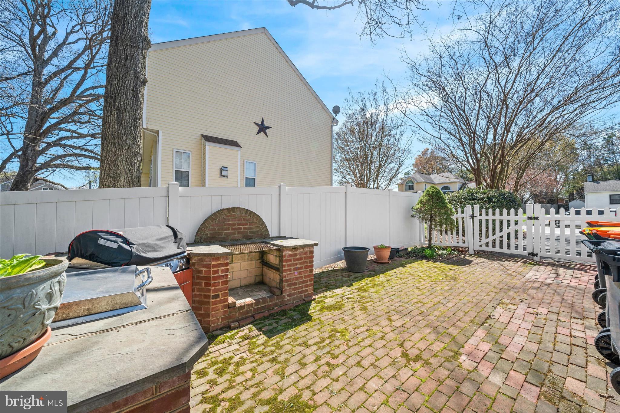 701 Christopher Drive Middletown, DE 19709 - Photo 52 of 57 a front view of house with outdoor seating