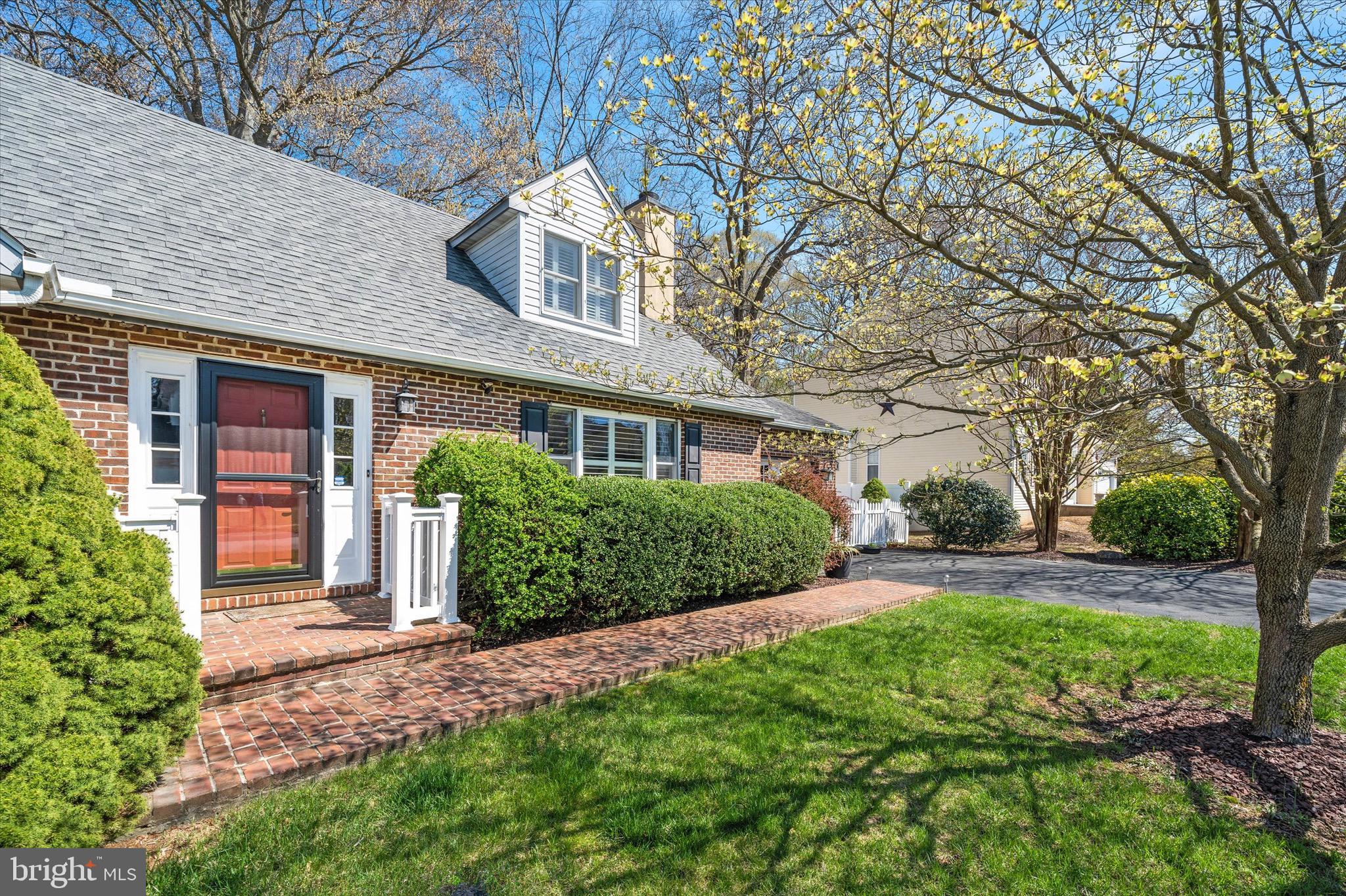 701 Christopher Drive Middletown, DE 19709 - Photo 7 of 57 front view of a house with a yard