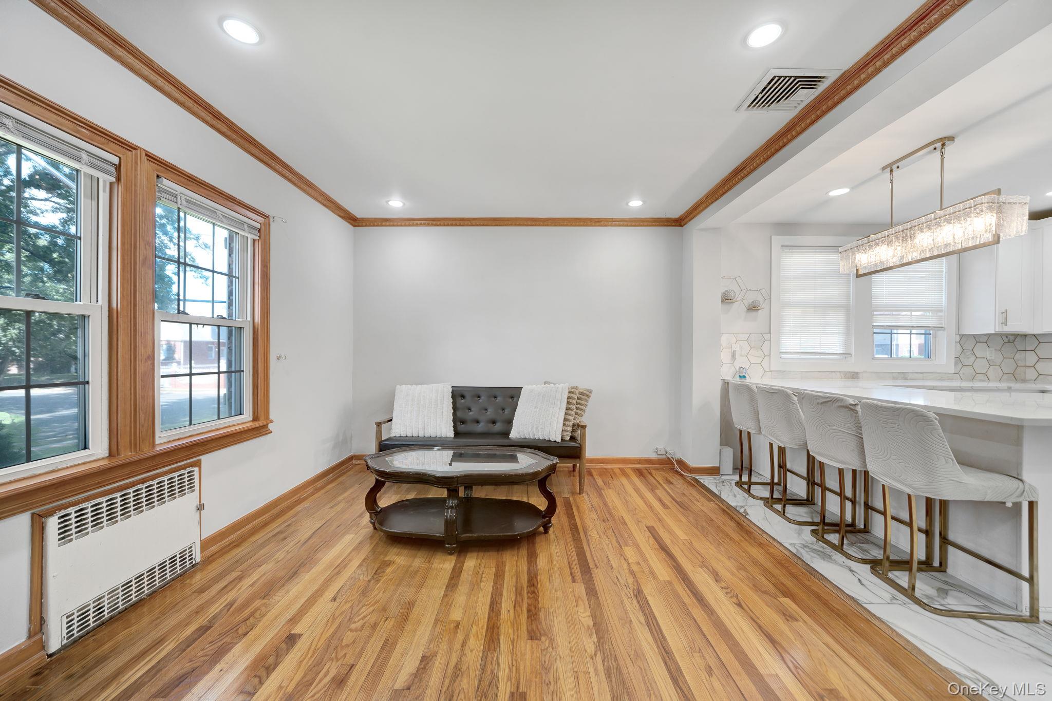 64 Dewitt Street Valley Stream, NY 11580 - Photo 3 of 32 Gallery Image 3