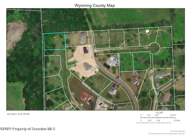 a view of a tennis court