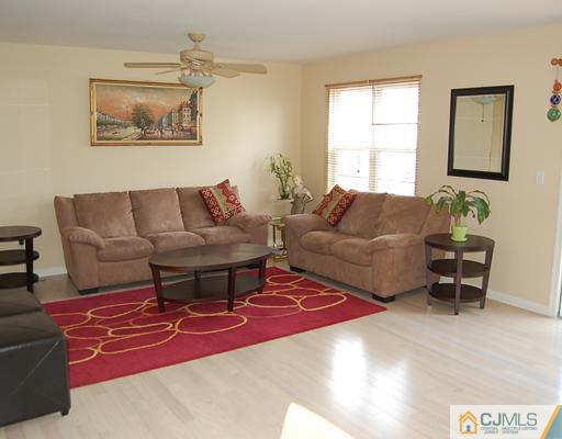 19 Rondell Lane Old Bridge, NJ 08879 - Photo 3 of 10 Gallery Image 3