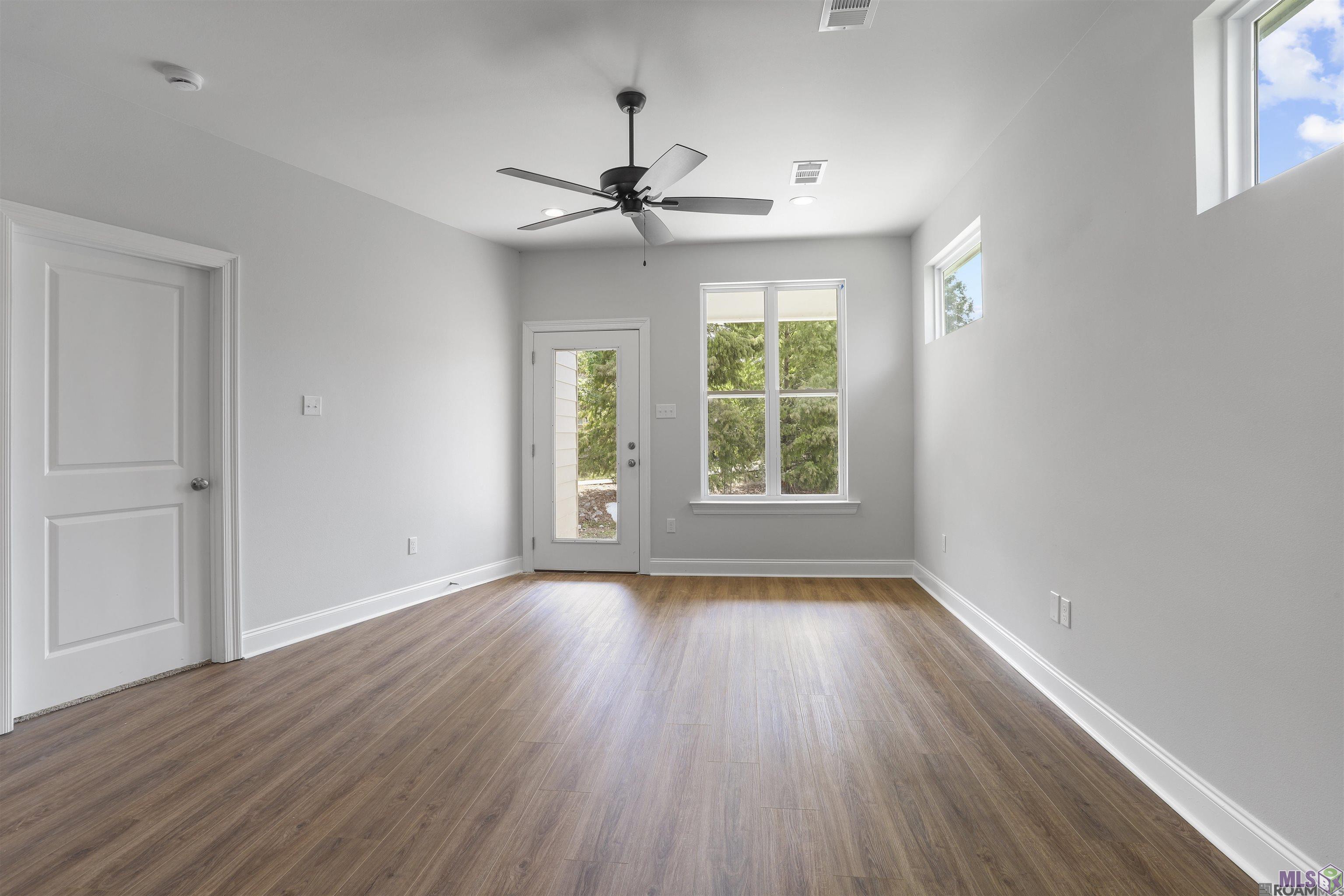 8722 Edgewater Drive Baton Rouge, LA 70820 - Photo 7 of 15 Living room