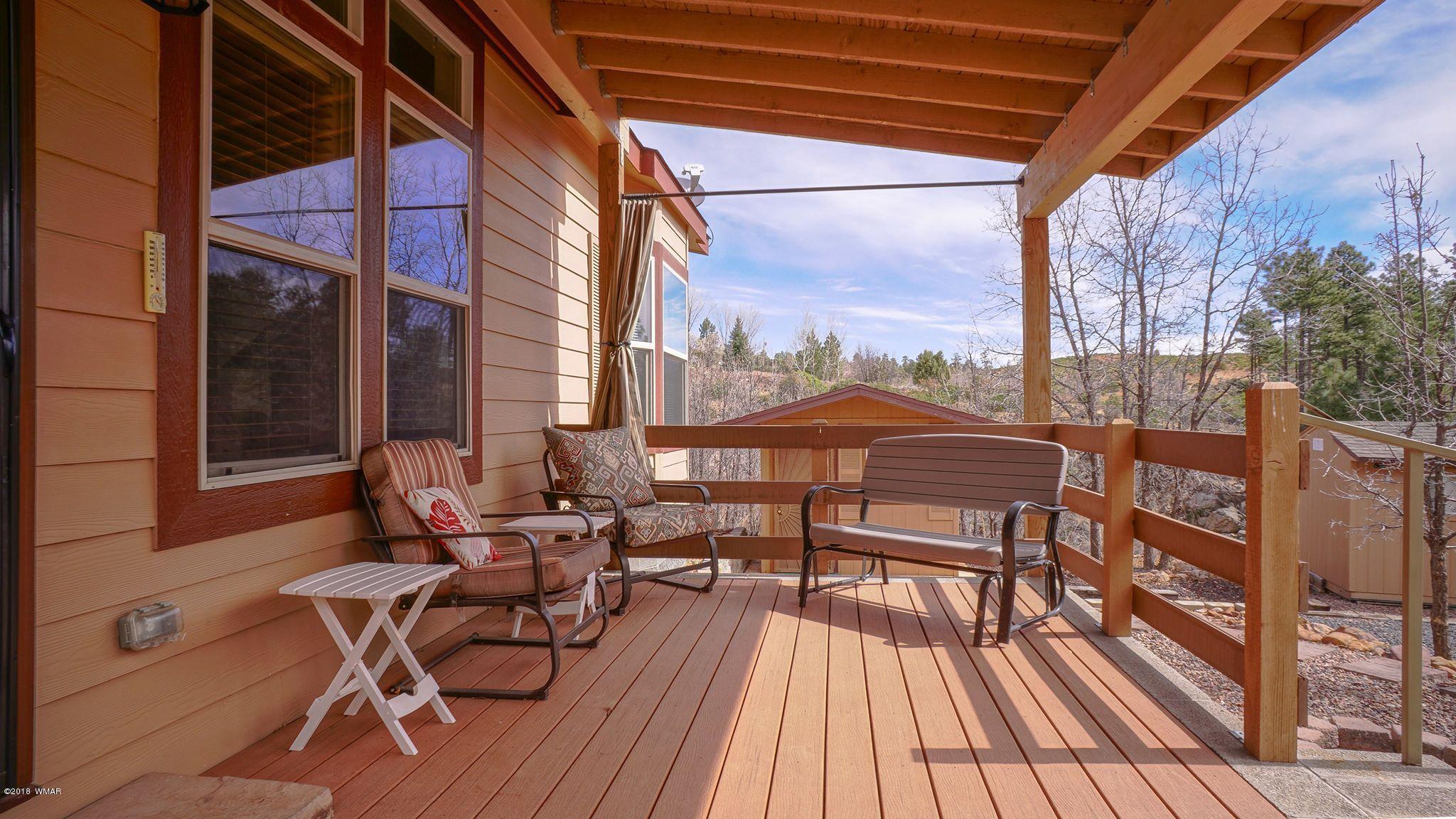 6208 Juniper Ridge Road Show Low, AZ 85901 - Photo 3 of 20 Gallery Image 3