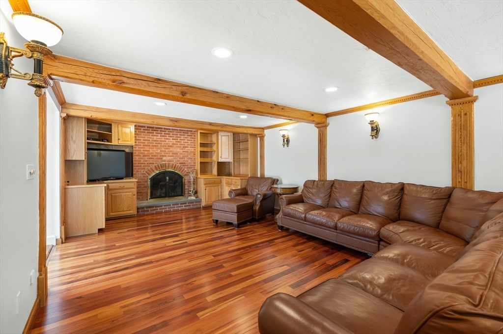 26 Mt Vernon Road Boxford, MA 01921 - Photo 12 of 40