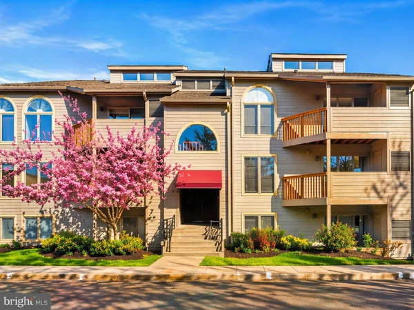 $640,000 | 7006 Channel Village Court, Unit 101, Annapolis, MD 21403