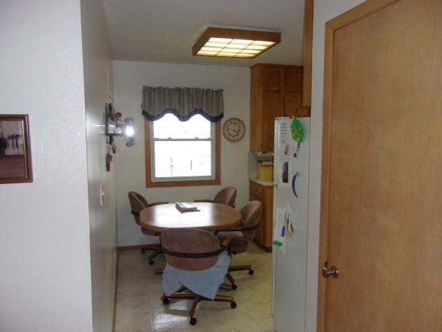 204 Reeder Street Mechanicsville, IA 52306 - Photo 11 of 25 Gallery Image 11