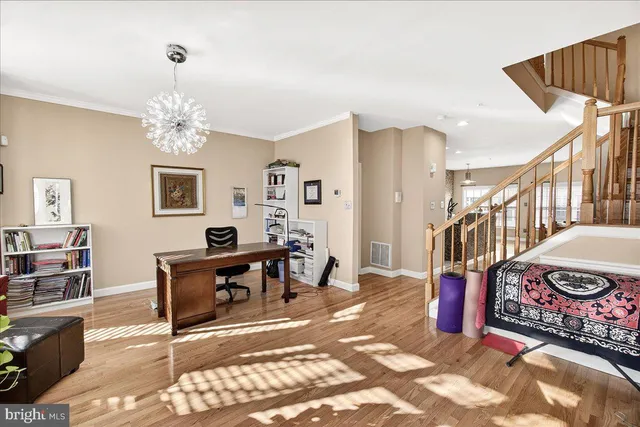 $3,300 | 10229 Rutland Round Road, Unit 35, Columbia, MD 21044