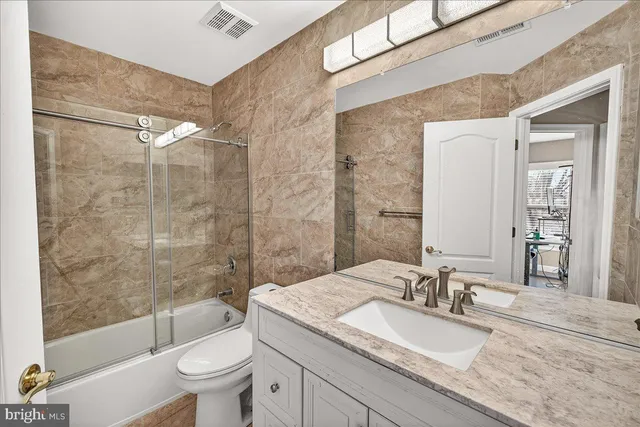 $3,300 | 10229 Rutland Round Road, Unit 35, Columbia, MD 21044