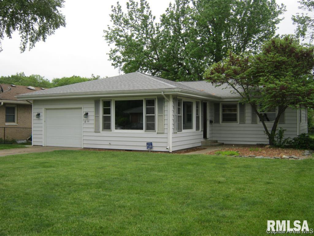 22 Stelte Lane Springfield, IL 62702 - Photo 1 of 13