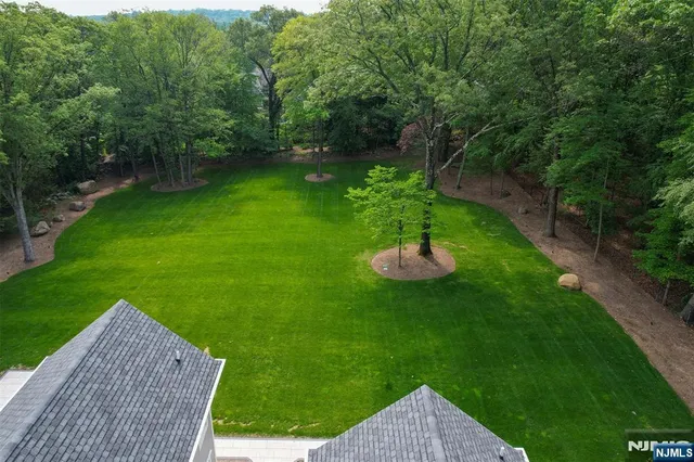 $4,299,000 | 789 Colonial Road, Franklin Lakes, NJ 07417