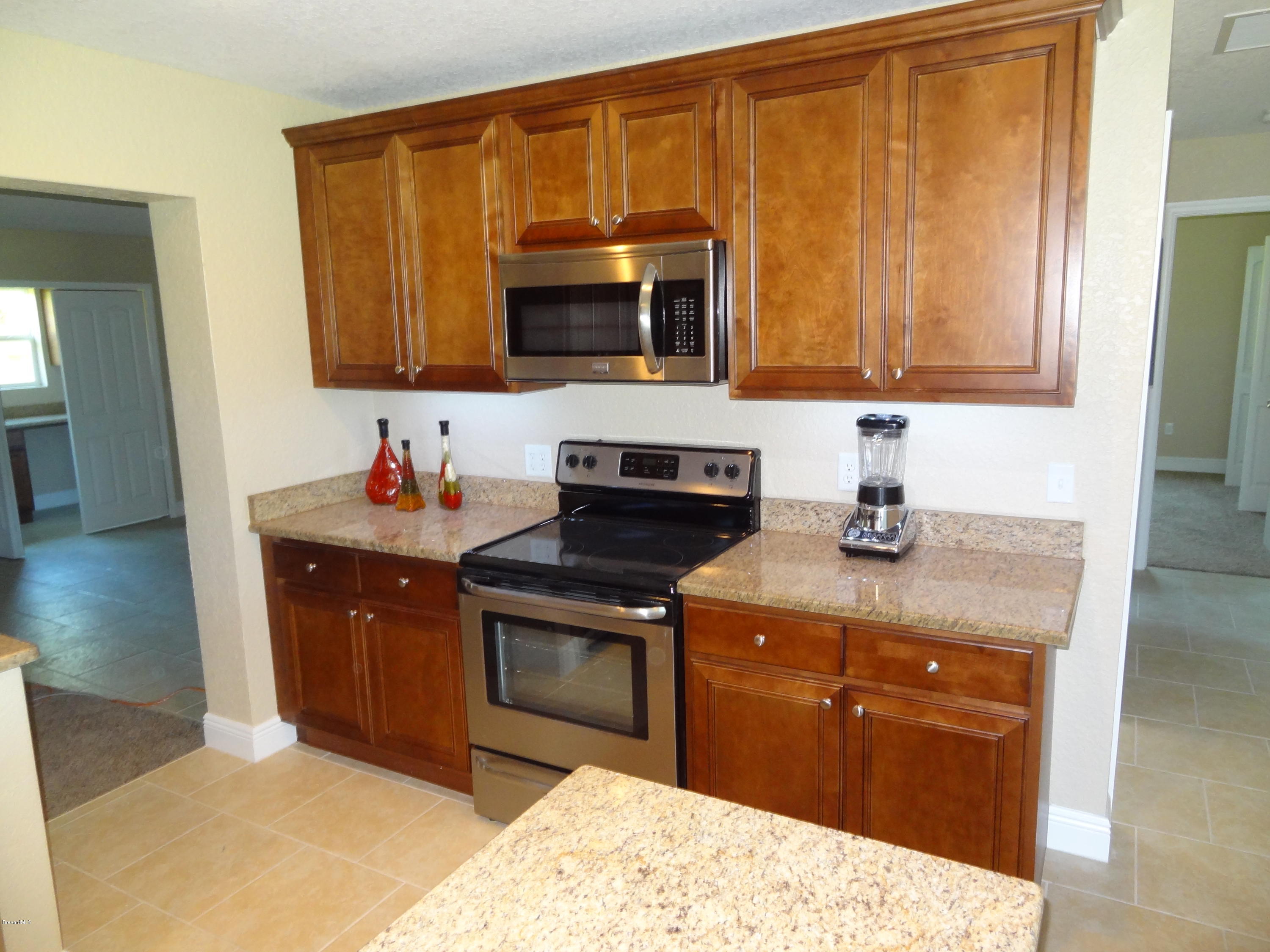 2272 Laden Road Melbourne, FL 32935 - Photo 10 of 39 Stainless Steel Appliances