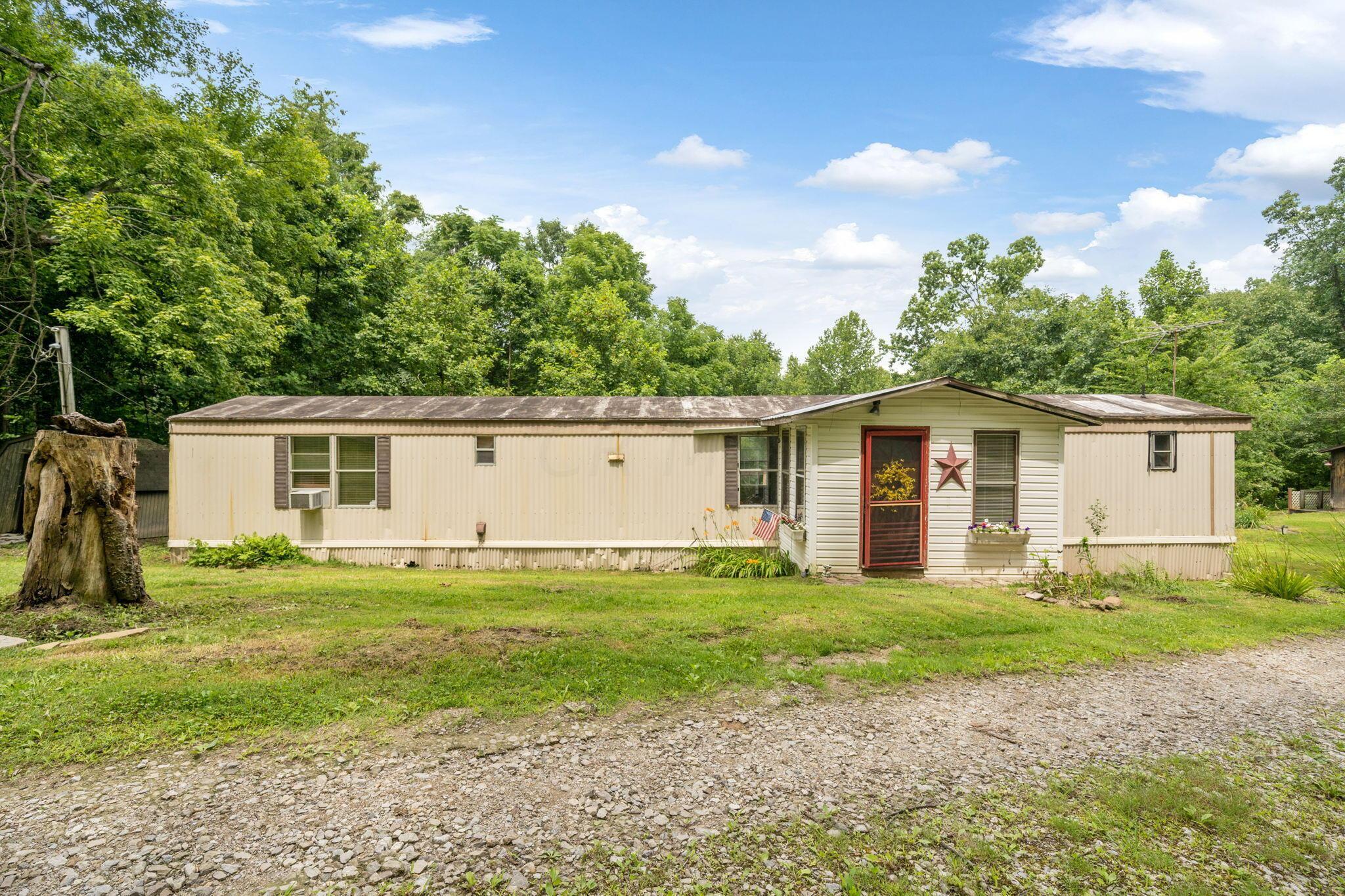 14268 Old McArthur Road Logan, OH 43138 - Photo 30 of 62 1-web-or-mls-DSC08714
