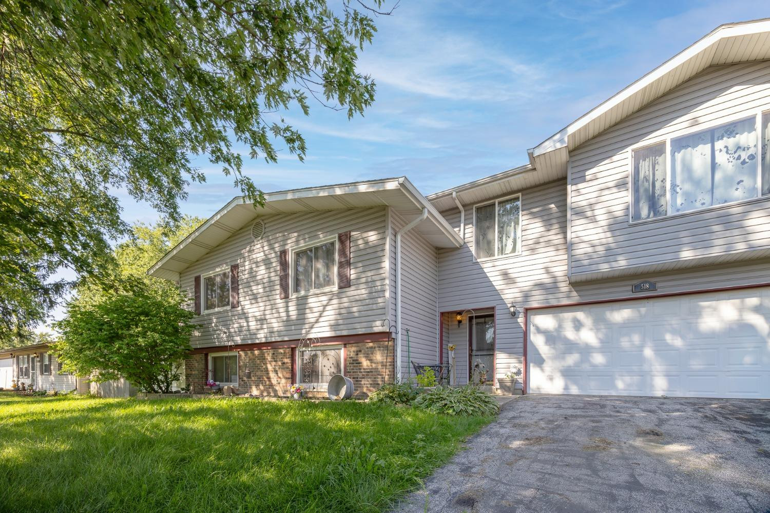 518 Remington Road Valparaiso, IN 46385 - Photo 1 of 28 1500x1000