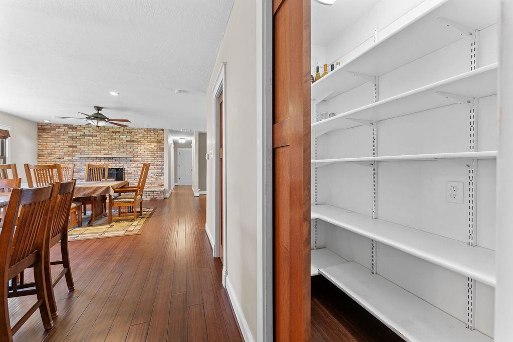 4350 Highway 45 Oshkosh, WI 54902 - Photo 11 of 63