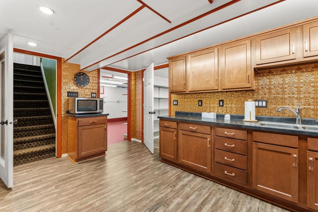 4350 Highway 45 Oshkosh, WI 54902 - Photo 26 of 63