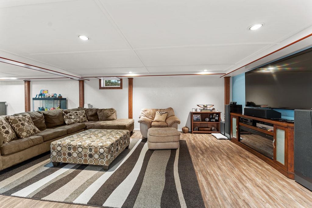 4350 Highway 45 Oshkosh, WI 54902 - Photo 28 of 63