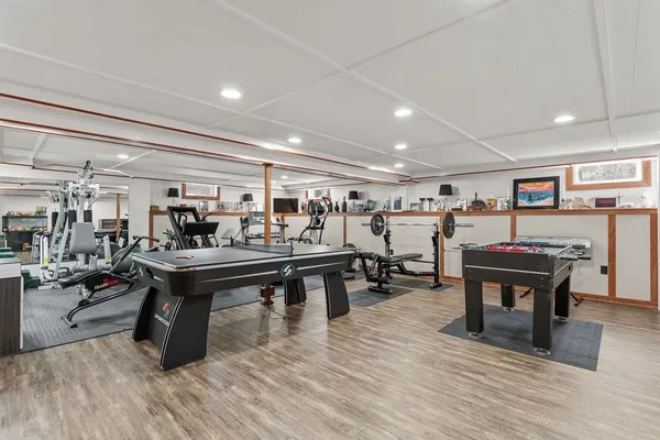 $794,900 | 4350 Highway 45, Oshkosh, WI 54902