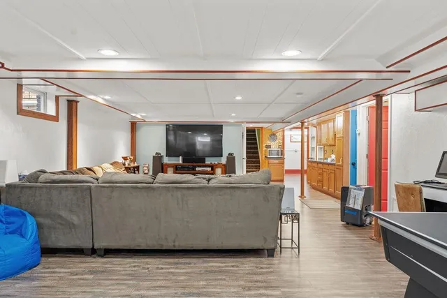 $794,900 | 4350 Highway 45, Oshkosh, WI 54902