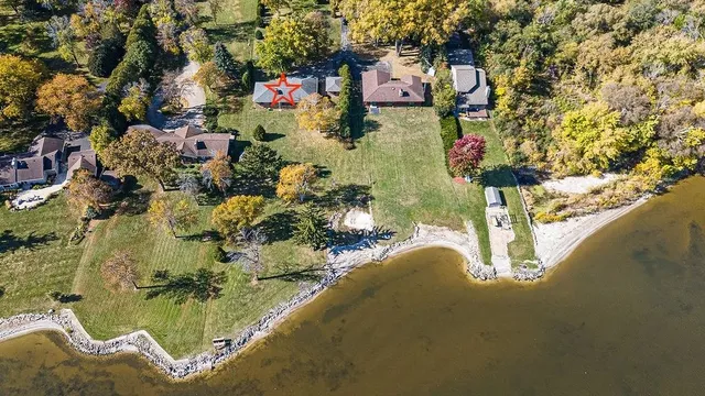 $794,900 | 4350 Highway 45, Oshkosh, WI 54902