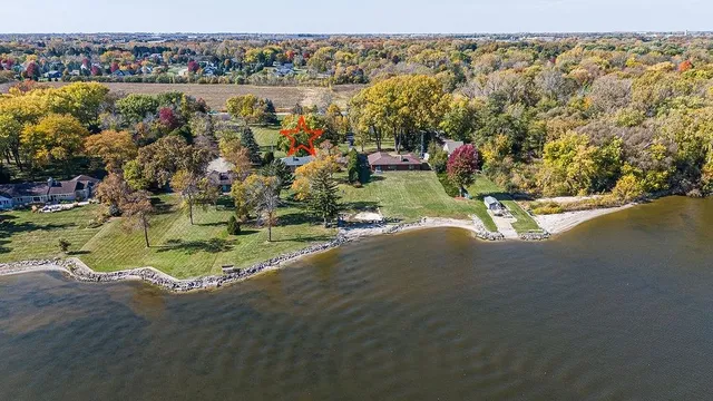 $794,900 | 4350 Highway 45, Oshkosh, WI 54902