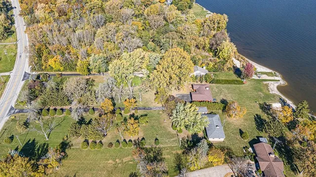 $794,900 | 4350 Highway 45, Oshkosh, WI 54902