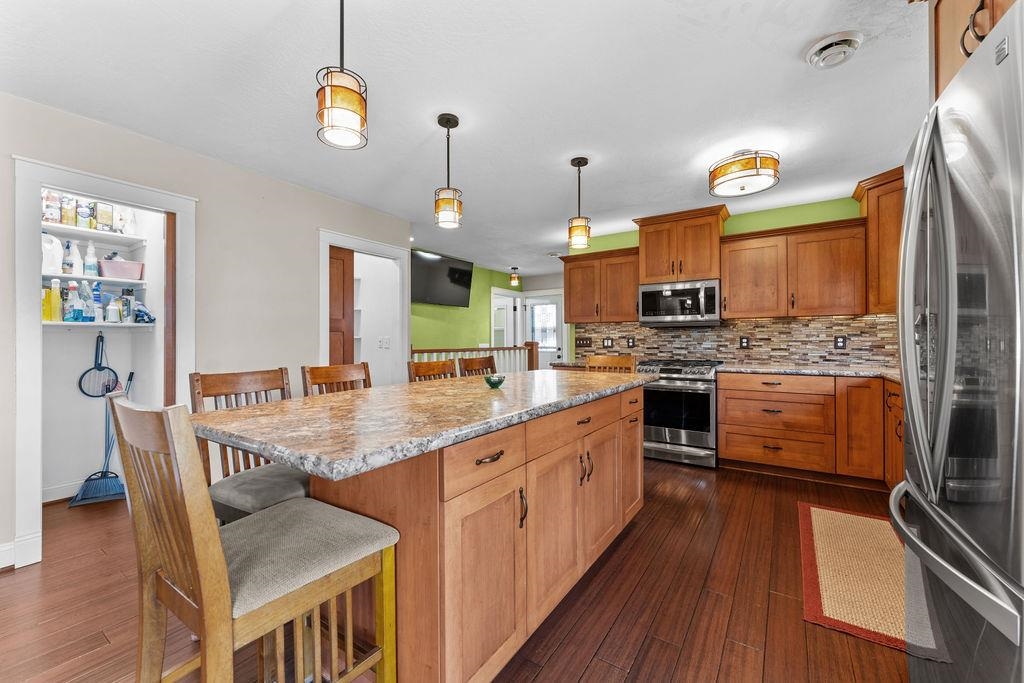 4350 Highway 45 Oshkosh, WI 54902 - Photo 10 of 63