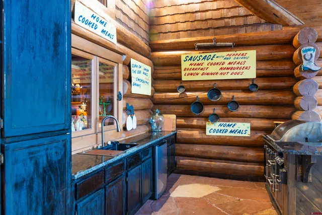 a view of a room with shelves