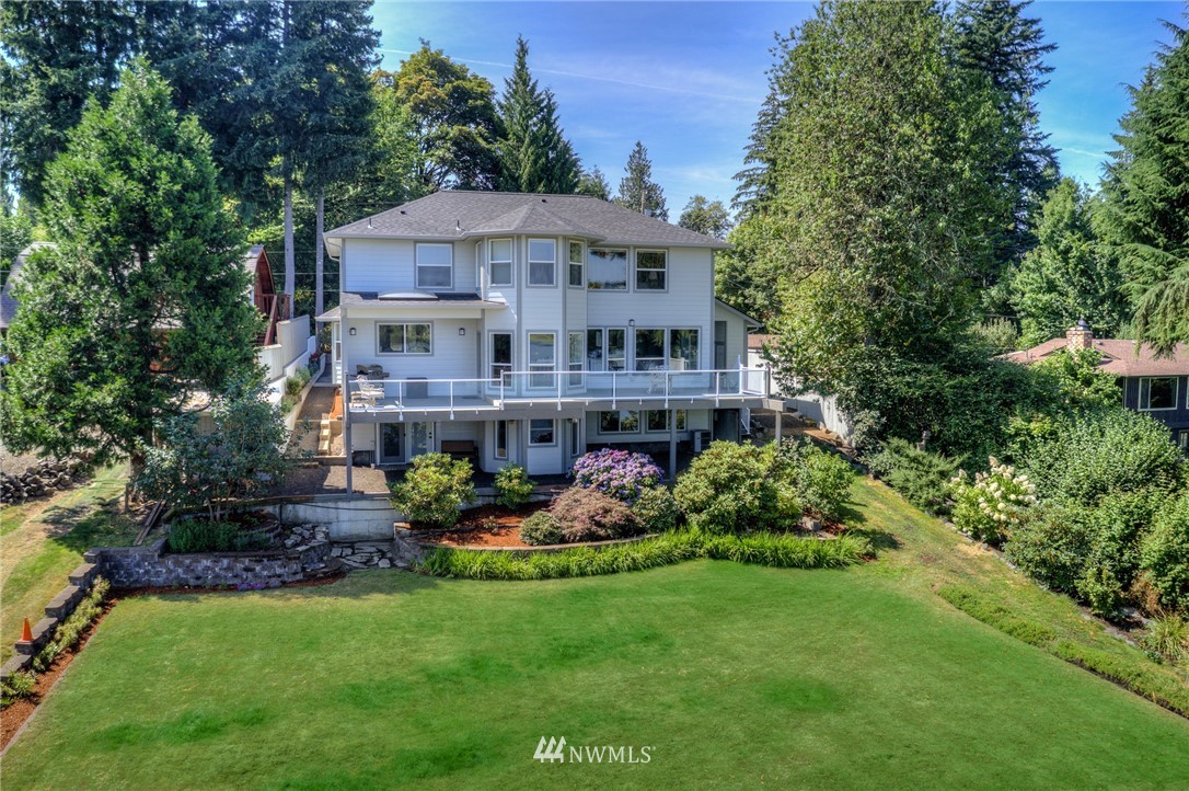 7804 Kelly Beach Road Southeast Olympia, WA 98513 - Photo 2 of 37 Gallery Image 2