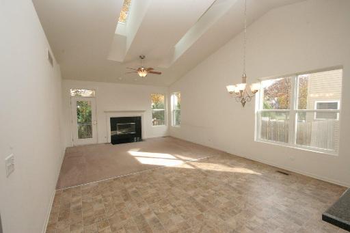1861 Roger Road Woodstock, IL 60098 - Photo 4 of 16