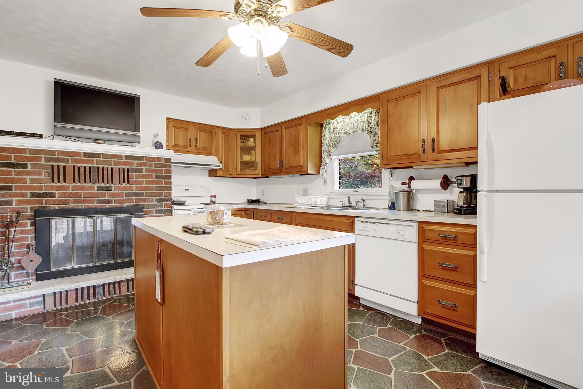 2258 Coon Road Aspers, PA 17304 - Photo 7 of 48 Gallery Image 7