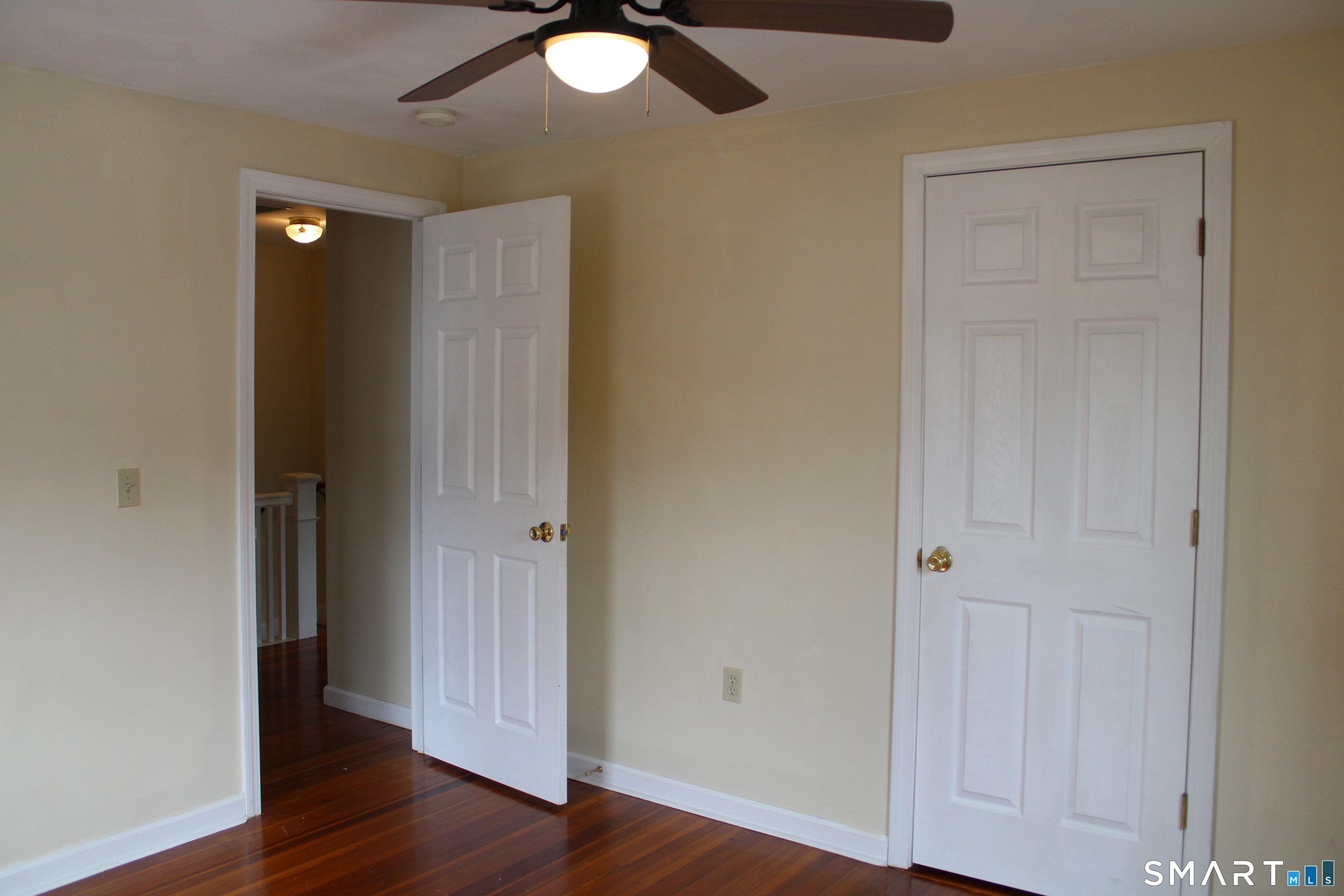 6 Sunnyside E Rd Extension, Unit 6 Norwich, CT 06360 - Photo 11 of 17 WITH WOOD FLOORS