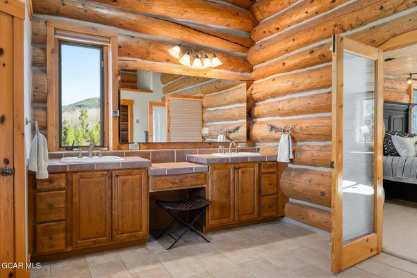 $3,350,000 | 732 Gcr 52, Granby, CO 80446