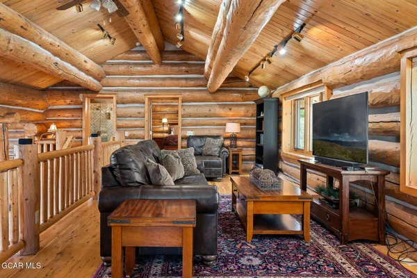 $3,350,000 | 732 Gcr 52, Granby, CO 80446