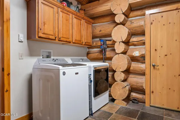 $3,350,000 | 732 Gcr 52, Granby, CO 80446