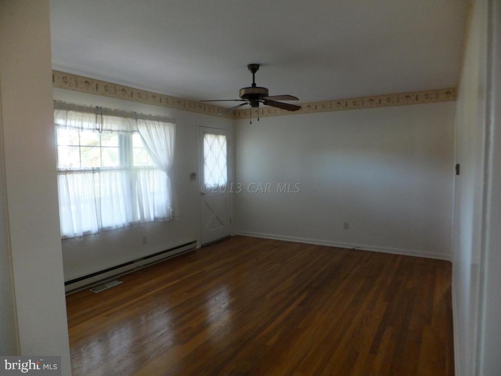 11832 Edgehill Terrace Road Princess Anne, MD 21853 - Photo 7 of 12 Gallery Image 7