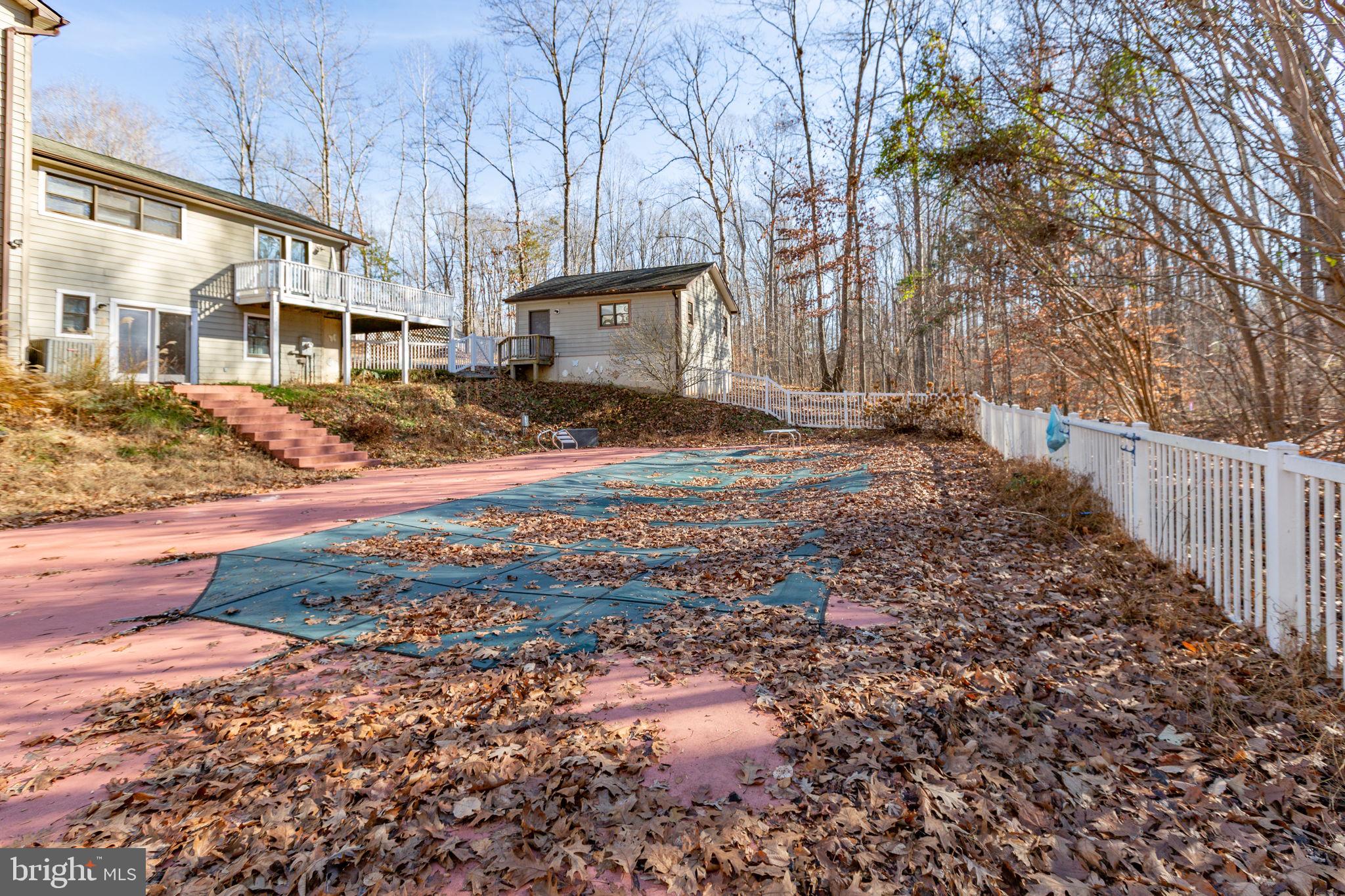 7312 Sugar Hollow Road Orange, VA 22960 - Photo 43 of 47 a view of a yard with a large tree