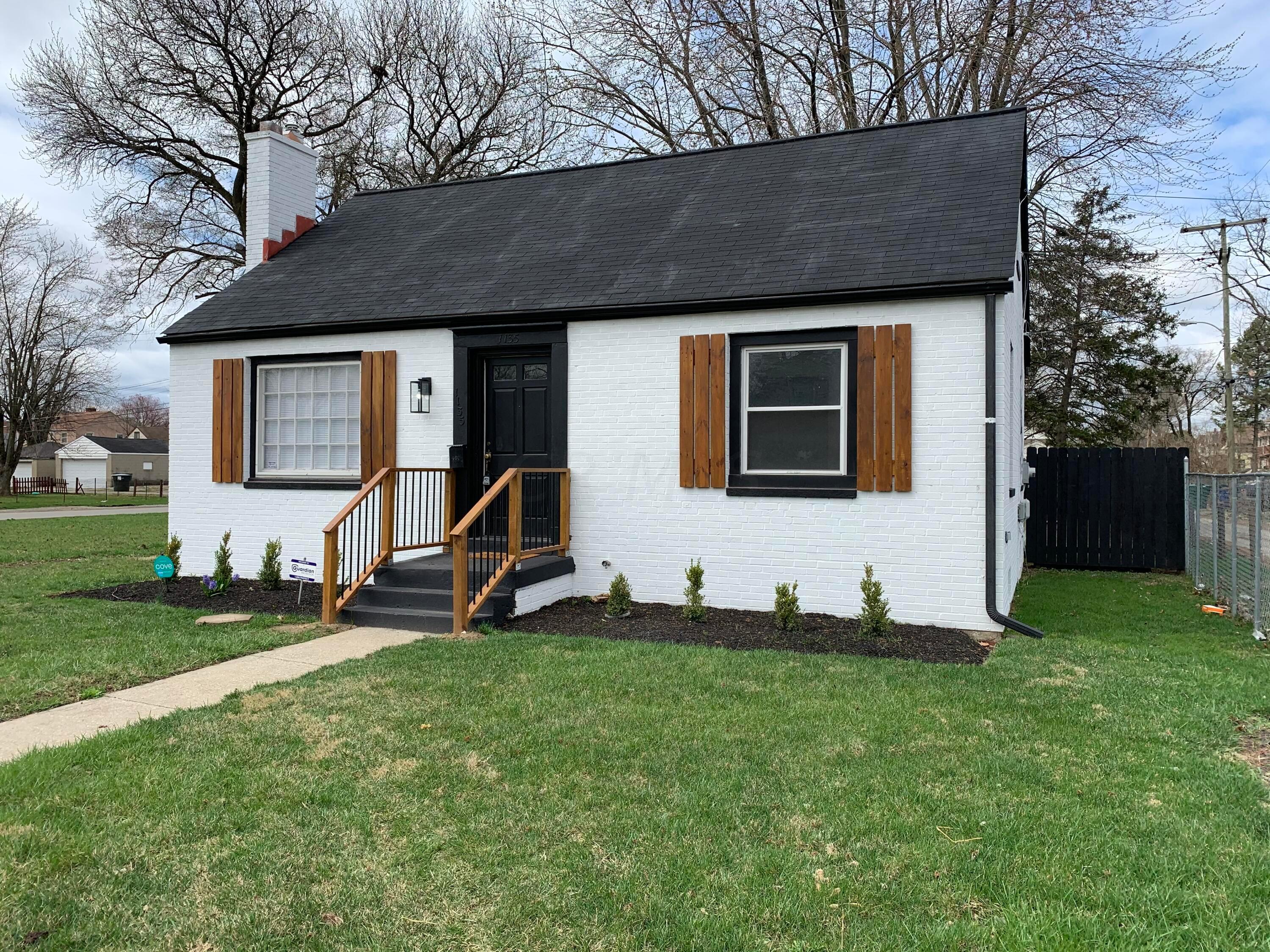 1135 Lockbourne Road Columbus, OH 43206 - Photo 5 of 55 Gallery Image 5