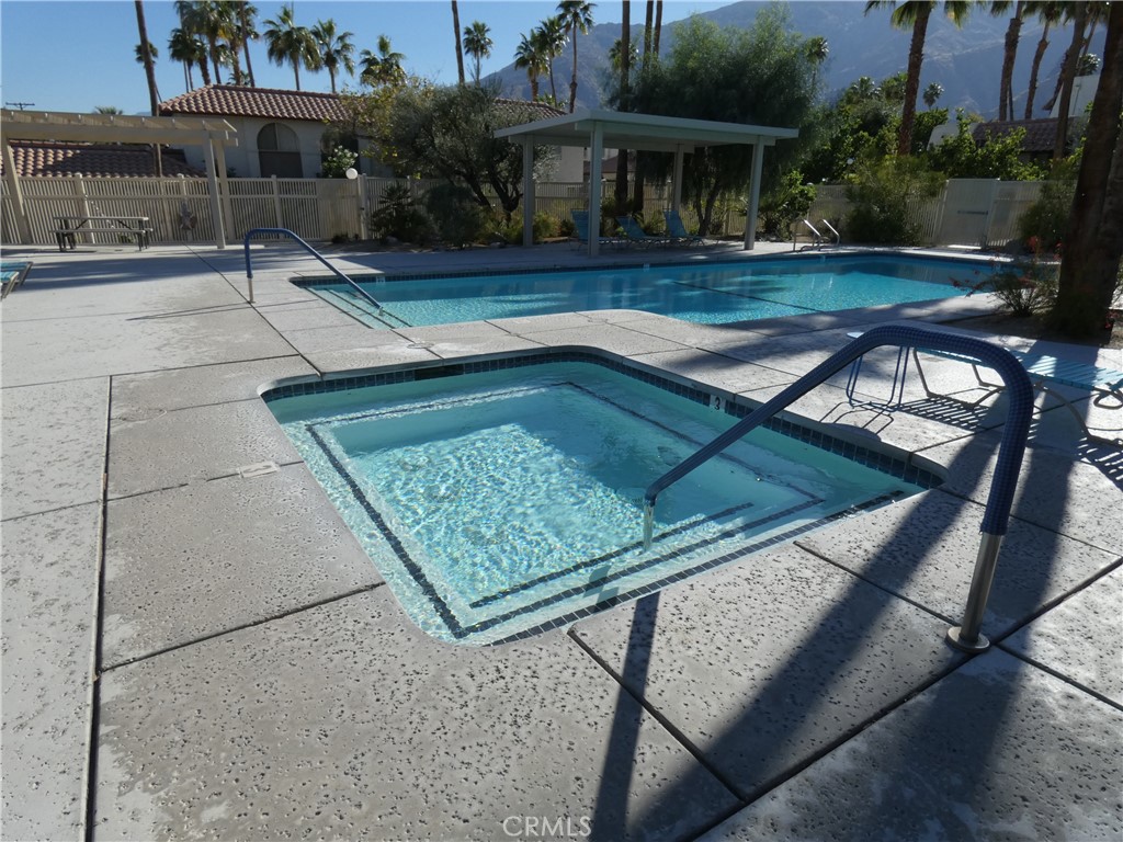 334 West Santa Elena Road Palm Springs, CA 92262 - Photo 41 of 45 a view of a yard with chairs