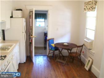 14 South Willow Street Lititz, PA 17543 - Photo 8 of 11