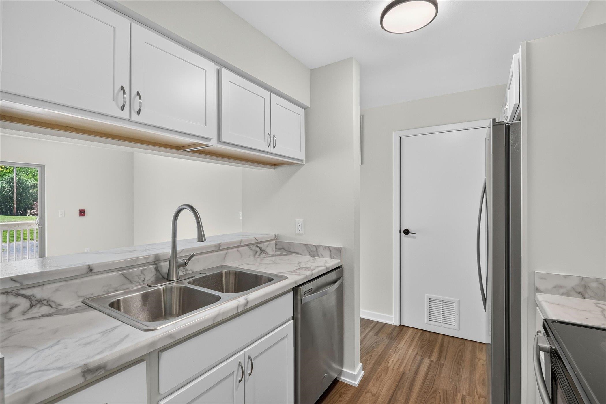 1011 South 2nd Street, Unit 3 Delavan, WI 53115 - Photo 16 of 45