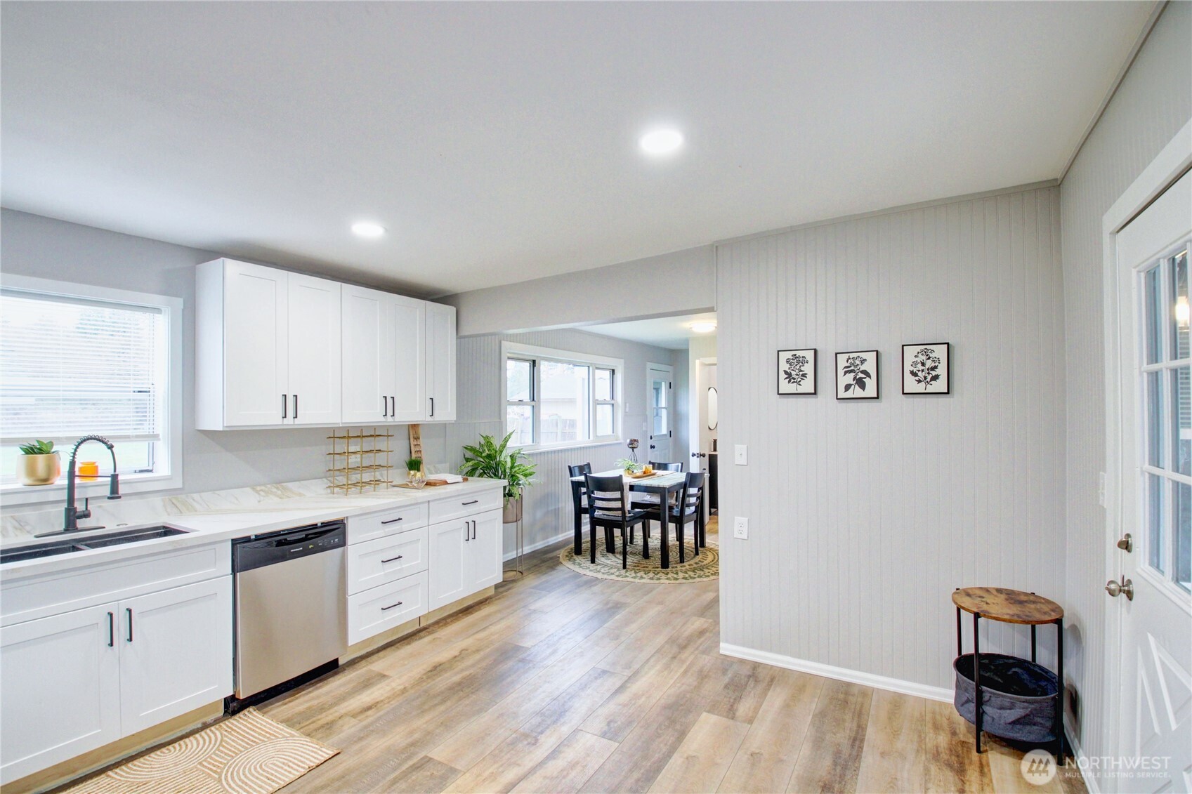 25077 Hoehn Road Sedro-Woolley, WA 98284 - Photo 14 of 37